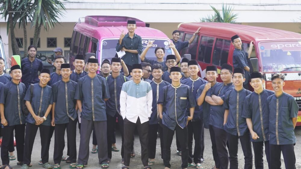 Arti sebuah pengabdian bagi Alumni Pondok Modern Gontor